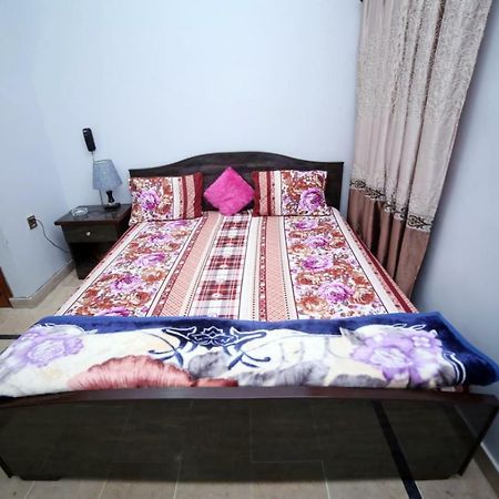 Season Inn การาจี ภายนอก รูปภาพ