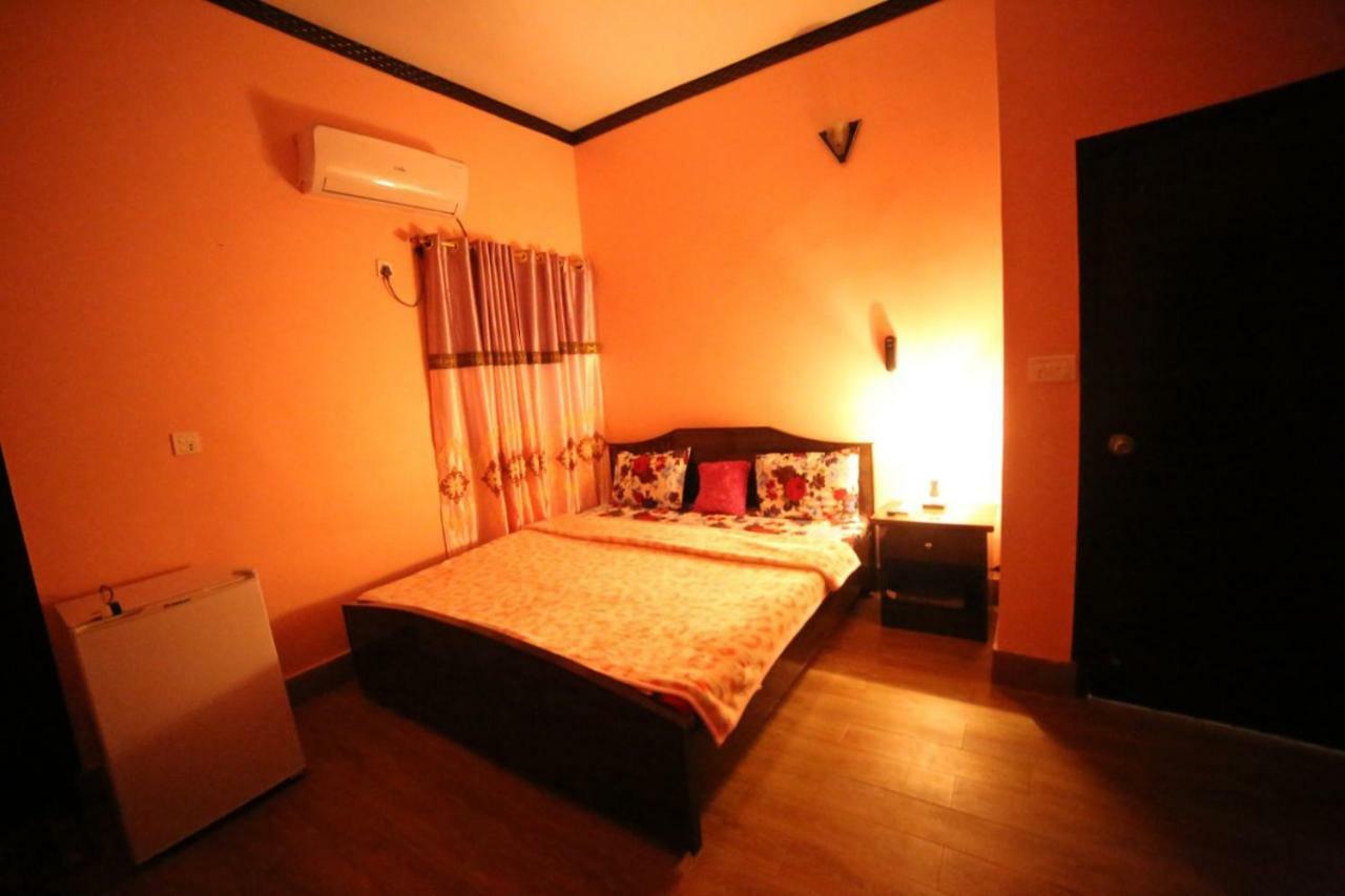 Season Inn การาจี ภายนอก รูปภาพ
