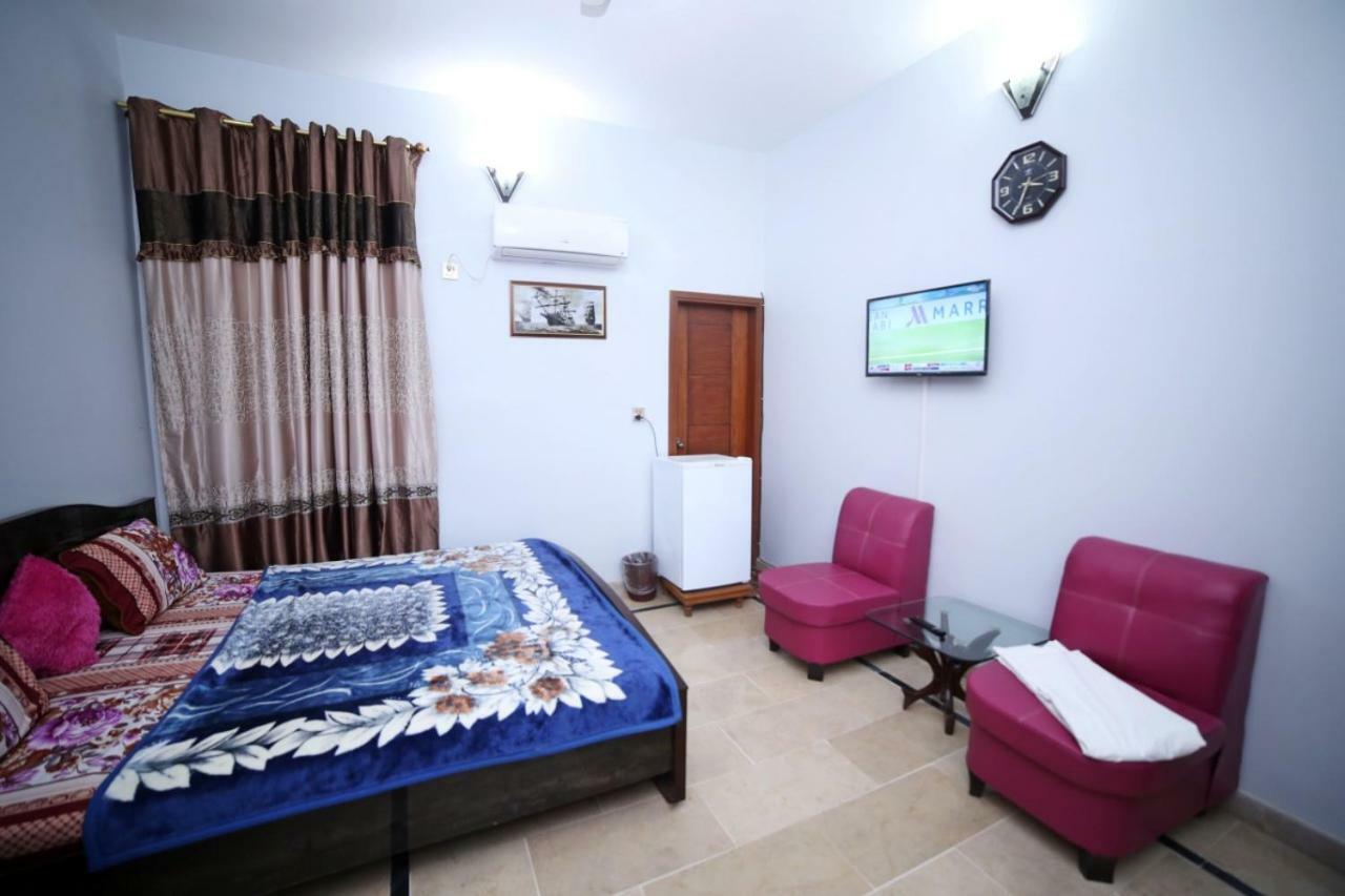 Season Inn การาจี ภายนอก รูปภาพ