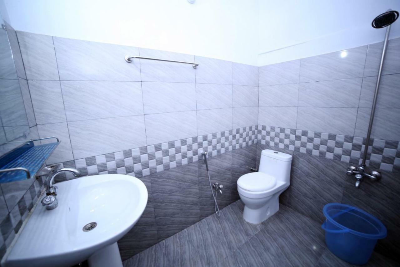 Season Inn การาจี ภายนอก รูปภาพ