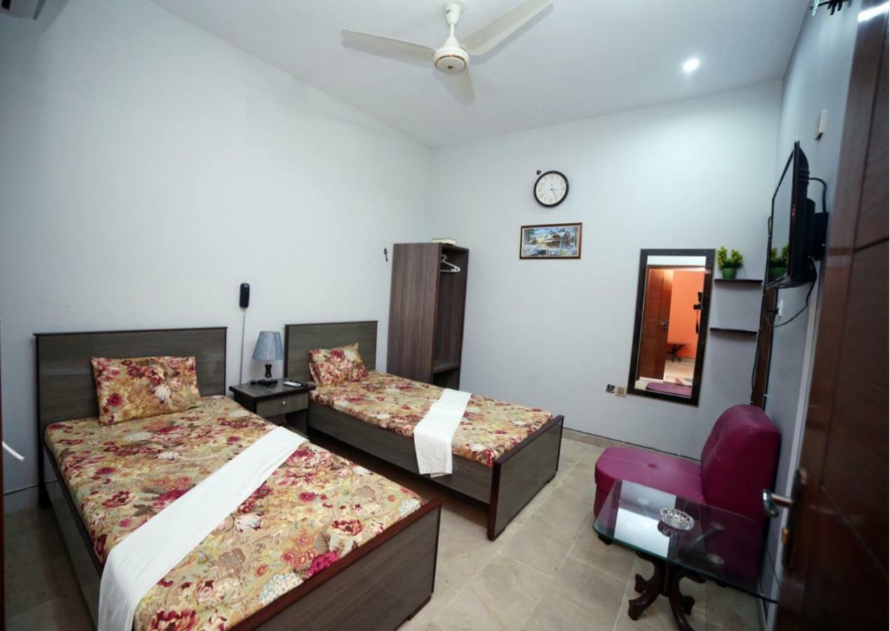 Season Inn การาจี ภายนอก รูปภาพ